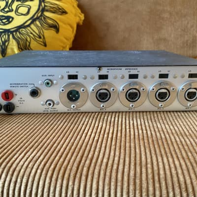 Vintage '60s-'70s Shure M68-RM mic preamp / mixer / spring