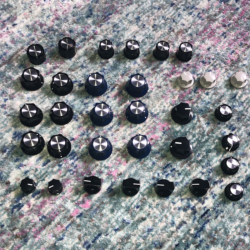 33 various MXR, Boss & synth style pedal knobs Reverb
