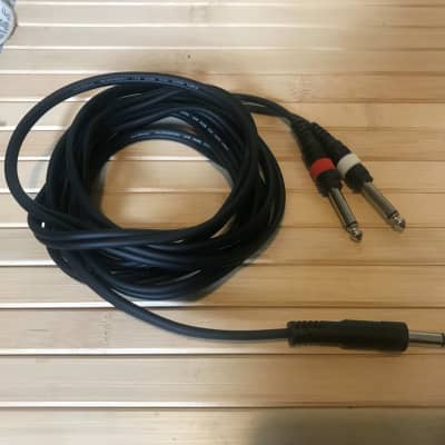TRS 3.5mm Jack to dual RCA Phono Pro Cable, 1m at Gear4music