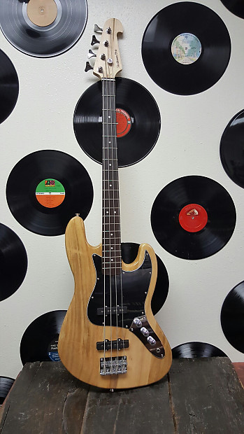 Stedman pro sale bass guitar