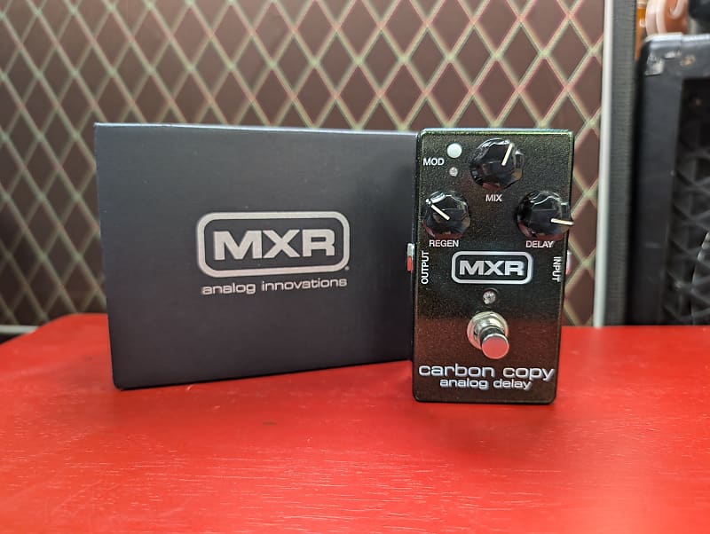 MXR M169 Carbon Copy Analog Delay