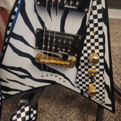 Jackson JS Series FSR JS32T Rhoads with Amaranth Fretboard 2019 - Custom White Tiger Checkerboard paint job image 11