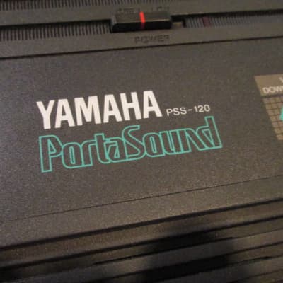 YAMAHA Mini Keyboard vintage Japan Model PSS-120 w/original p/s tones scream 80s image 2