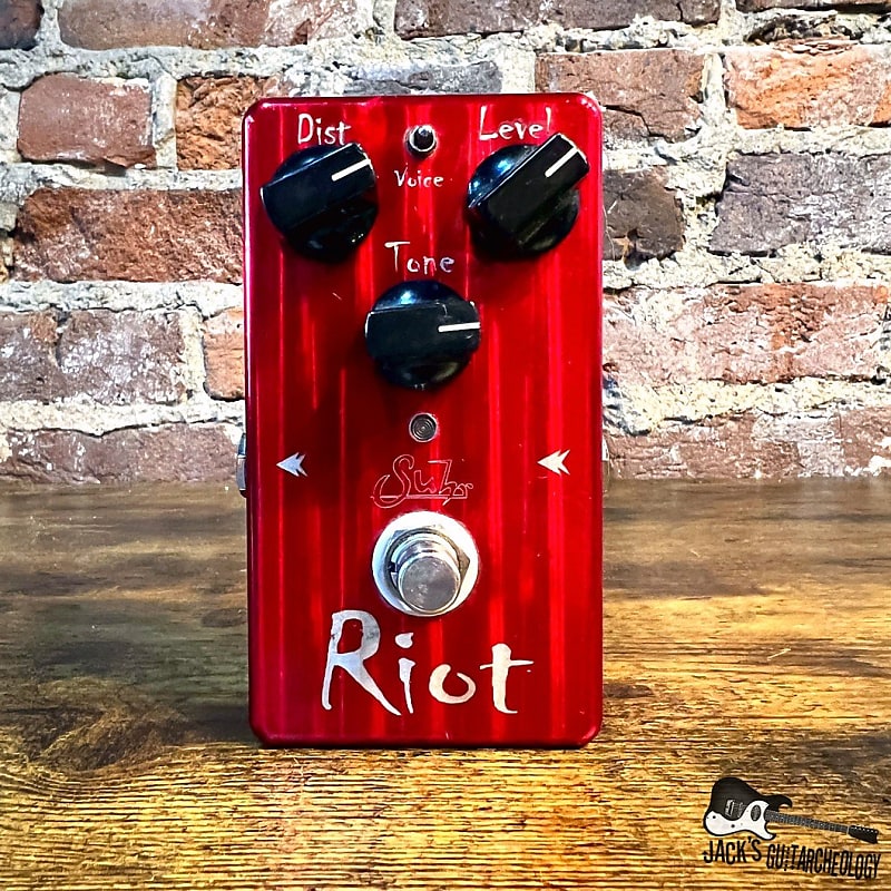 Suhr Riot Limited Edition Distortion Pedal (2010s - Red) | Reverb