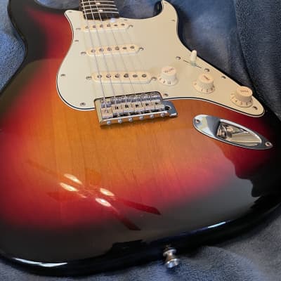 Classic 60s style Stratocaster with Rosewood Fretboard image 12