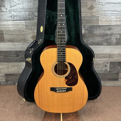 kota ando 　Martin ooo-16gt Martin Ooo 16 Gt Difficult To Obtain Can Be Used By Both