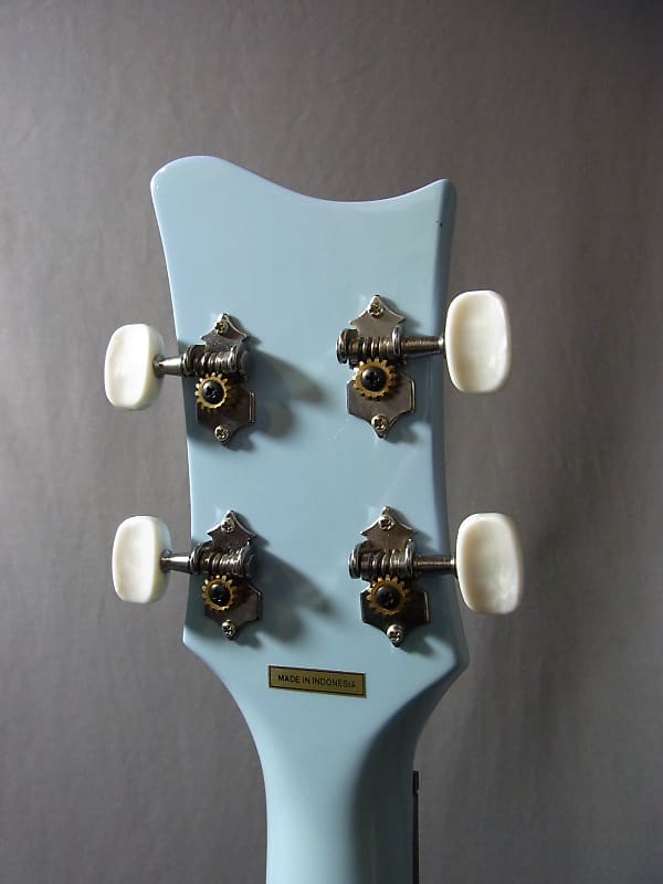 レアカラー Hofner Ignition Bass Snow Blue Hofner Ignition Bass Limited Color Snow Blue | Reverb Denmark