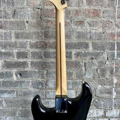 2016 Fender Standard Stratocaster image 8
