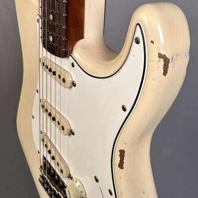 Fender Custom Shop Limited Edition 1964 Stratocaster Relic Super Faded Aged Shell Pink image 8