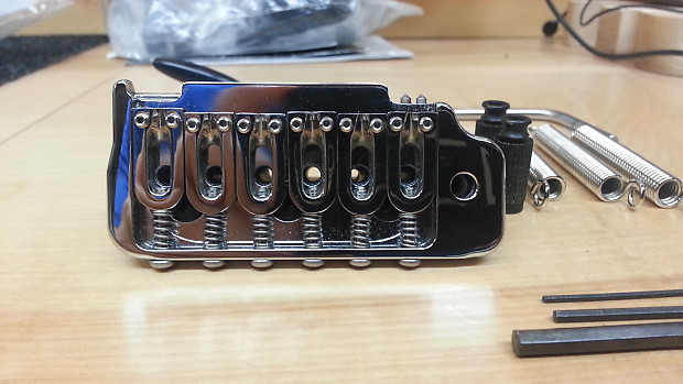 6 string us contour tremolo bridge top
