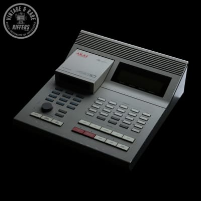 (Video) *Upgraded* Akai Professional Roger Linn ASQ10 Midi Sequencer with Vimana 3.15B5 | ASQ-10 Vintage Advanced Hardware Sequencer from the 80s | White | MPC60 without pads, 110v US Voltage USA