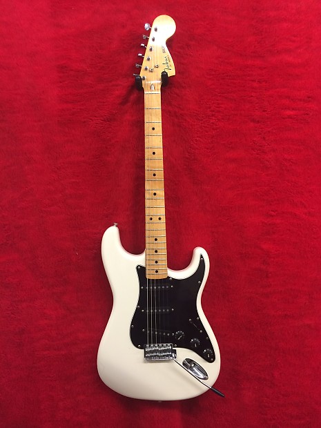 Tokai Silver Star 1979 Cream