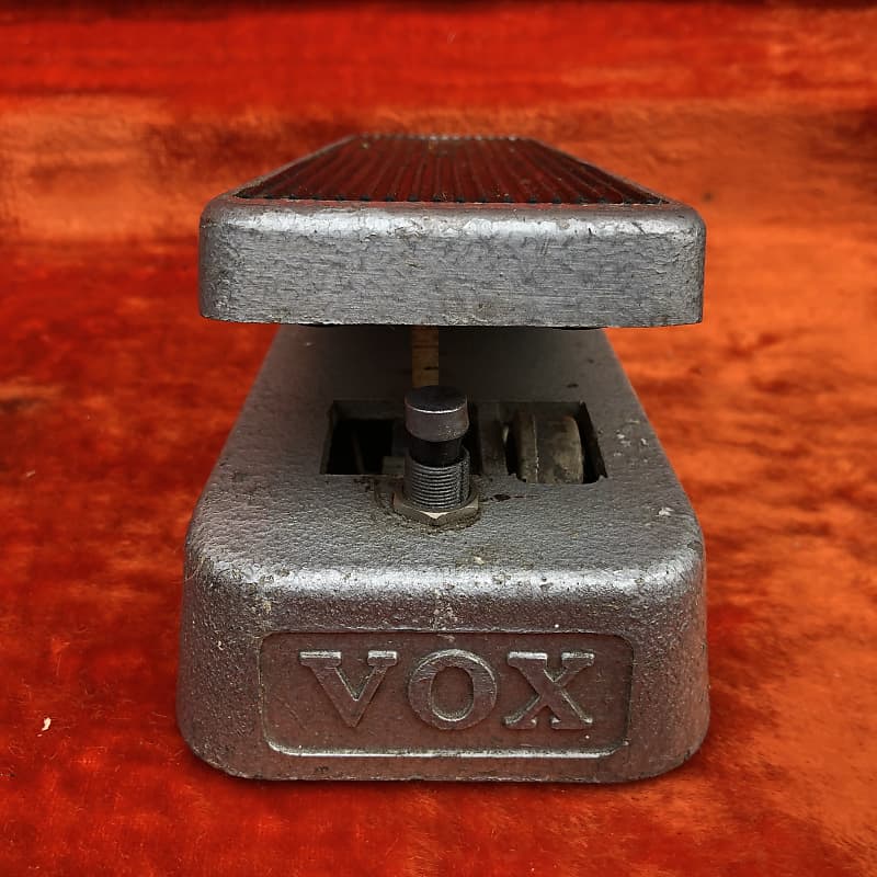 Amazon.com: Vox V846-HW Handwired Wah Guitar Effects Pedal w