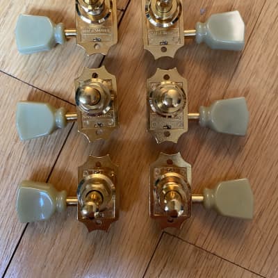 Gibson  Deluxe Vintage Style Tuners OEM 1990s Gold image 2