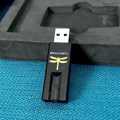 AudioQuest Dragonfly 1.2 USB DAC Digital Audio Converter in Original Box image 3