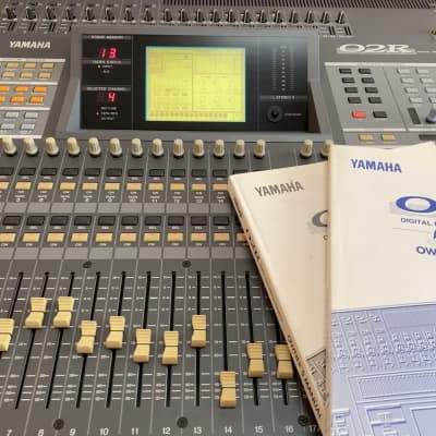 Yamaha 02R v2 Digital Recording Console image 3
