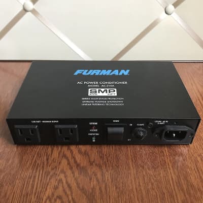 Furman AC-215A 2-Outlet 10 Amp Power Conditioner Surge Protector Noise Filter **MEGA-CLEAN!! image 1