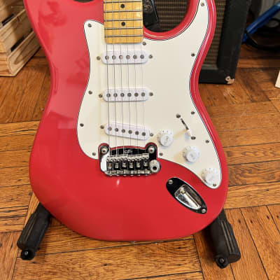 G&L Tribute Series Legacy with Maple Fretboard 2010 - Present - Fullerton Red image 8