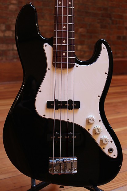 Squier Jazz Bass MIM 1998 Black | Reverb
