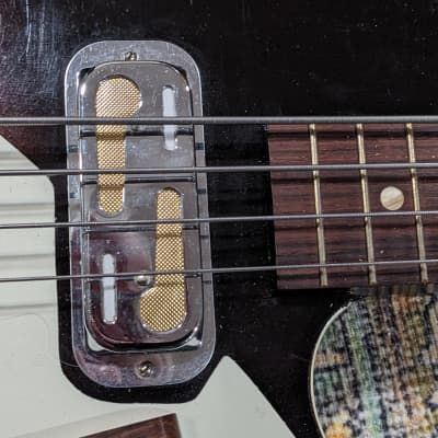 1961 Harmony H22 Short Scale Bass guitar, Gold Foil PU, Super Clean Shape, w/Hard Case image 4