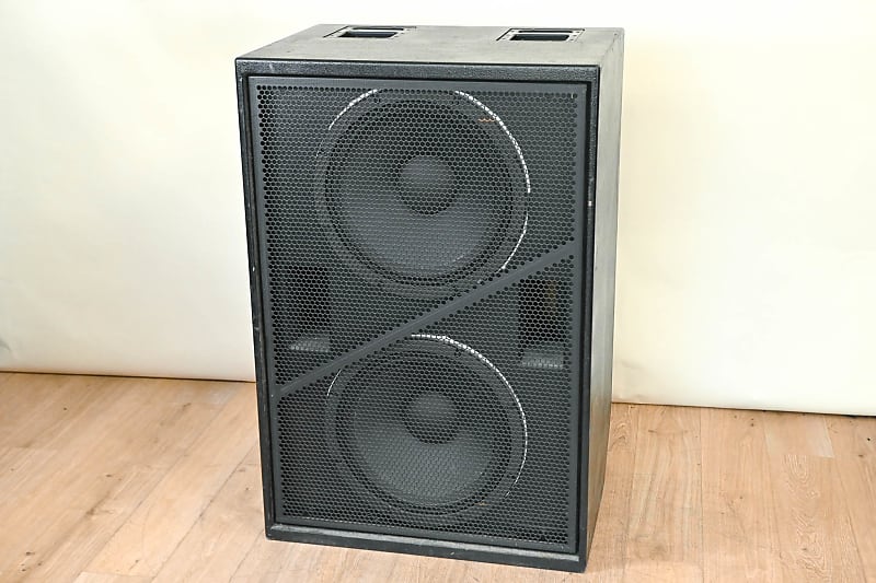 Meyer Sound 650-R2 Dual 18-inch Passive Subwoofer CG007X2 *ASK FOR SHIPPING*