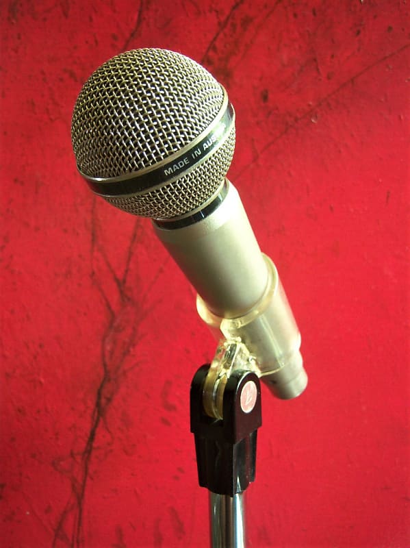 Vintage 1980's AKG D 2000E Cardioid Dynamic Microphone w