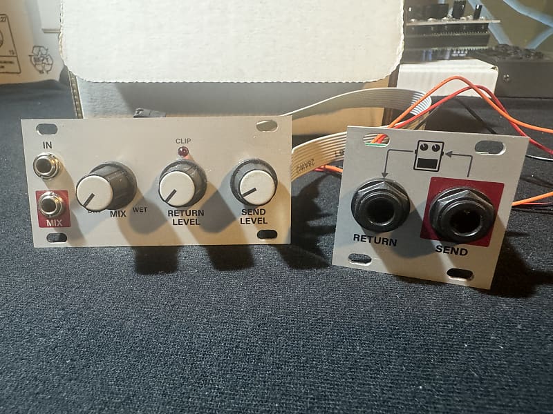 Intellijel Pedal I/O 1U High Impedance Send / Return Eurorack Reverb