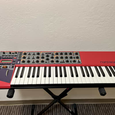 Nord Lead 3 49-Key 24-Voice Polyphonic Synthesizer 2002 - 2007 - Red