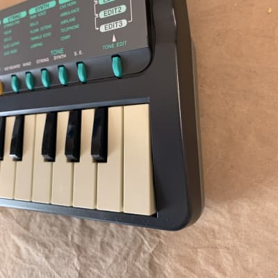 Casio SA-5 1990s - Black in box with manual EC mini 32-key