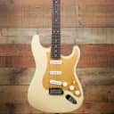 Fender  Limited Edition American Professional Stratocaster®, Solid Rosewood Neck, Desert Sand