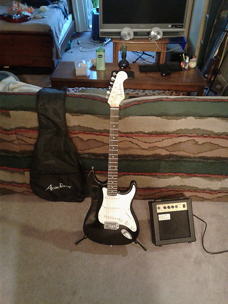 Academy Stratocaster 2015 Black