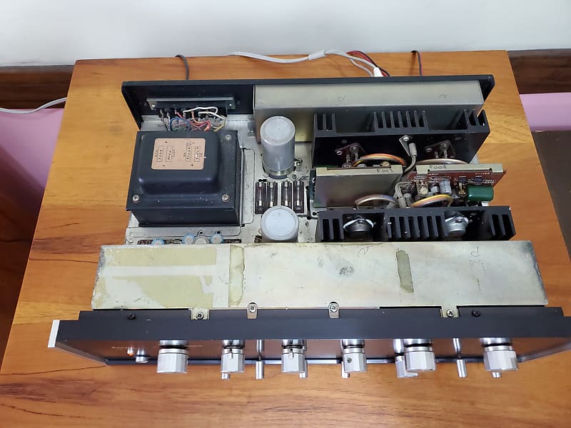 Sansui Au-666 Stereo Integrated Amplifier Fully Operational Sansui Au-666 Stereo Integrated Amplifier Fully Operational