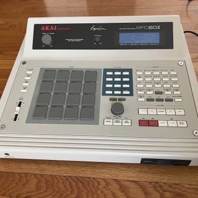 Akai MPC60II Integrated MIDI Sequencer and Drum Sampler 1991 - 1994 - Grey image 1