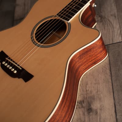 Crafter GAE-6 N Natural Electro Acoustic Guitar image 4