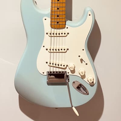 Fender Classic Series '50s Stratocaster | Reverb Canada