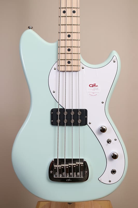 G&l tribute fallout short deals scale bass