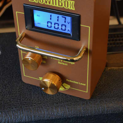 Amprx Power Solutions Brown Box 2022 Brown & Gold image 2