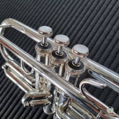 Proffesional Holton T101B Symphony trumpet, original case, Bach