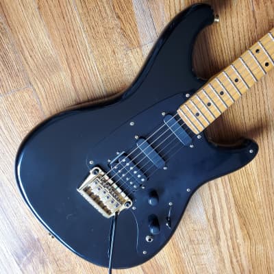 Ibanez Axstar Roadstar RS440 HSS || 1986 - Black and Gold for sale