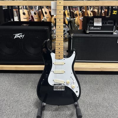Squier Bullet Series Standard Stratocaster 1995 - 1996 | Reverb
