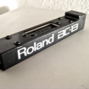 Roland  BC-13 old style to new 13pin Roland Guitar Synthesizer cable converter image 6