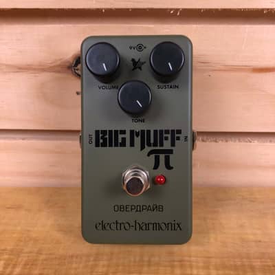 Electro-Harmonix Green Russian Big Muff Distortion/Sustainer