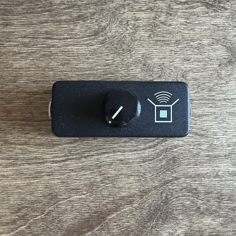 JHS Little Black Amp Box