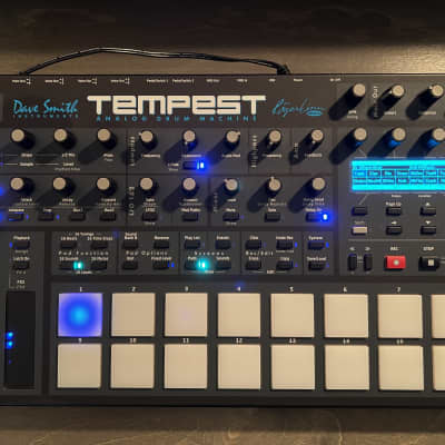 Dave Smith Instruments Tempest 6-Voice Drum Machine 2011 - 2018 - Black with Wood Sides