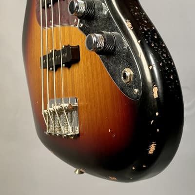 Fender Limited Edition 60th Anniversary Road Worn Jazz Bass 3-Color Sunburst image 10