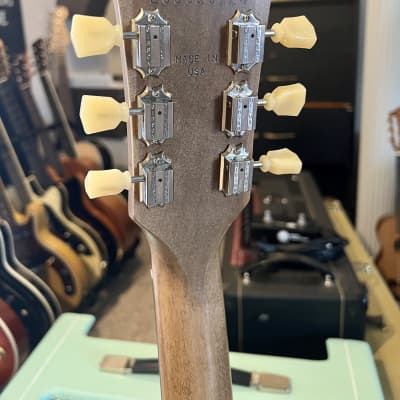 Gibson Les Paul Tribute 2019 - Present - Satin Tobacco Burst image 6