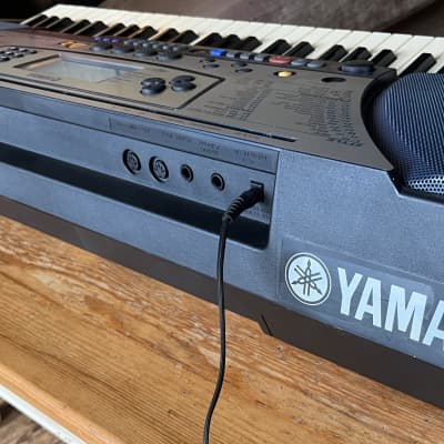 Yamaha PSR 340 PortaTone 61 Key Keyboard With Sheet Music Reverb UK