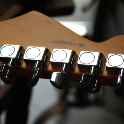 FENDER "American Professional II Stratocaster, Miami Blue, Maple" HARDCASE, 3, 5 KG imagen 11
