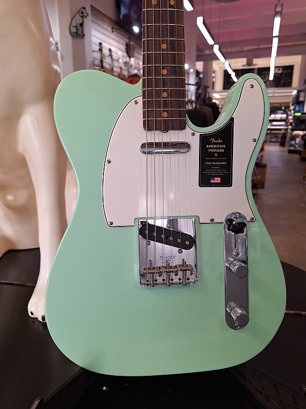 ギター Fender USA American Vintage telecaster Fender American Vintage II 1963 Telecaster Electric Guitar