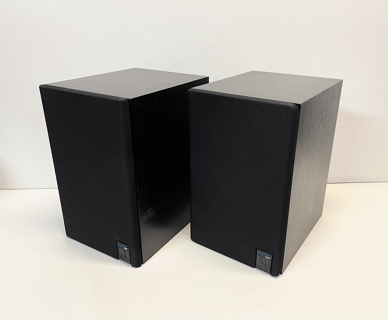 Lot of 2 KEF Black model 102 reference series speakers Type SP3079! Great image 1